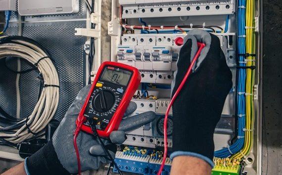 Imagem do Fabricação de quadros elétricos de distribuição e de comando